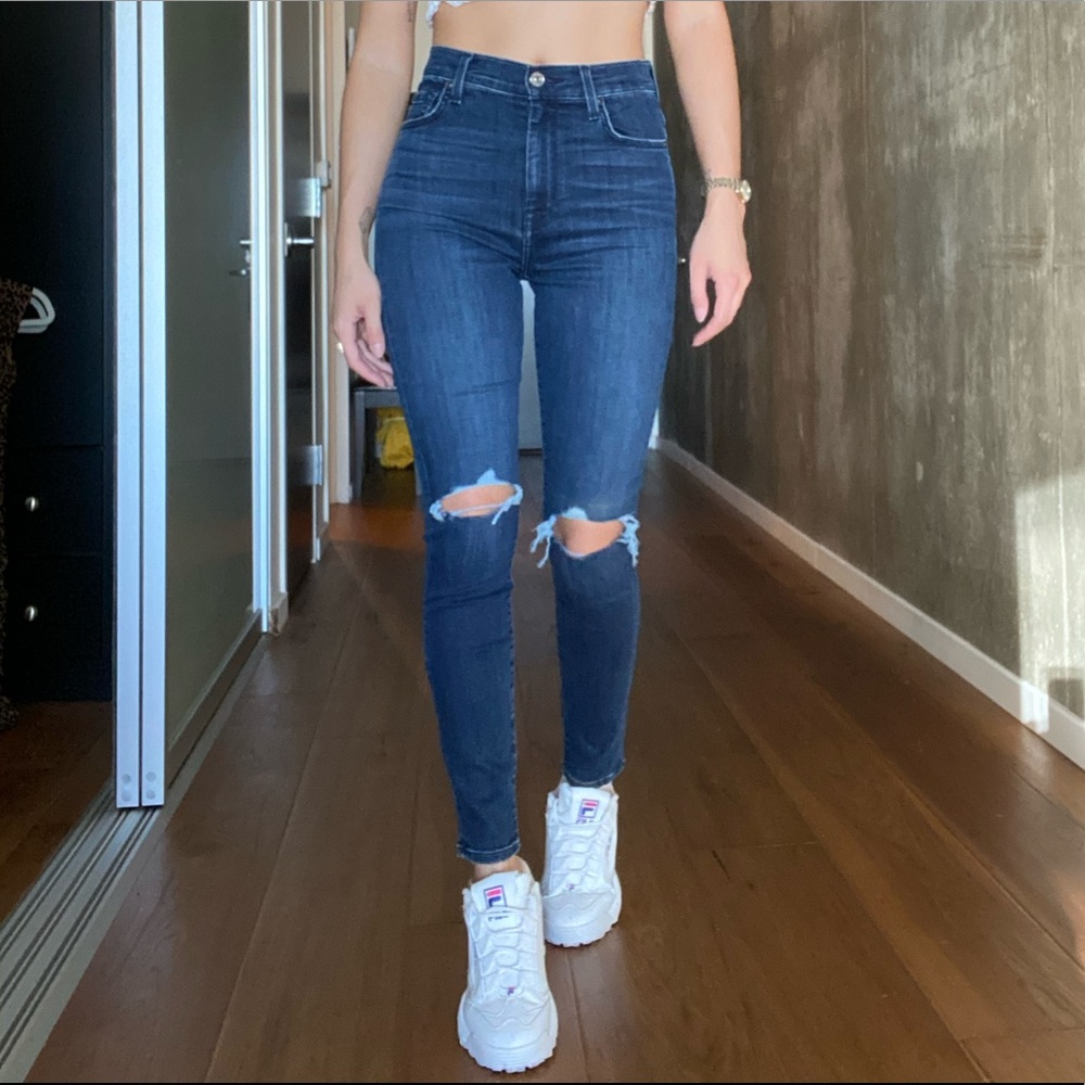 ♡7 FOR ALL MANKIND HIGH RISE JEANS♡